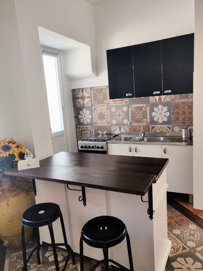 Almarea Blu - Appartamento In Villa Vicino Al Mare - Affitto Breve โปลีญาโนอามาเร ภายนอก รูปภาพ
